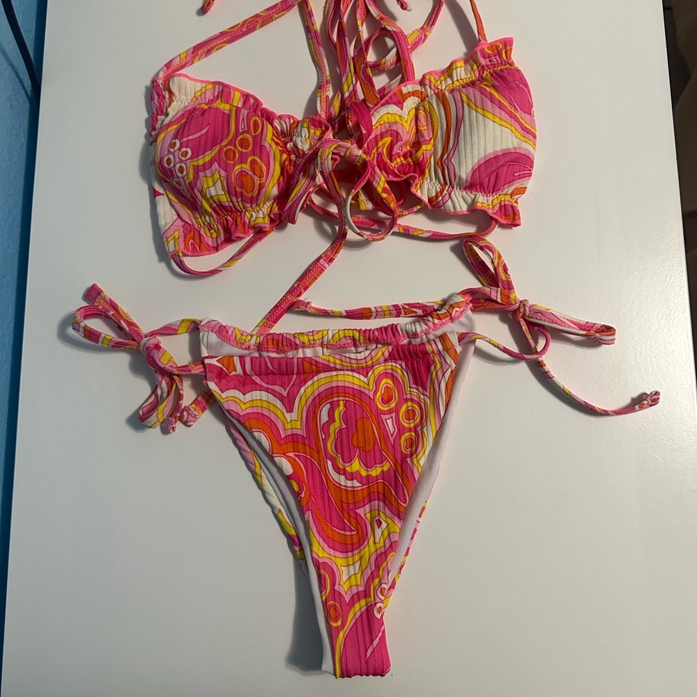 Shein bikini medium NEW multicolor